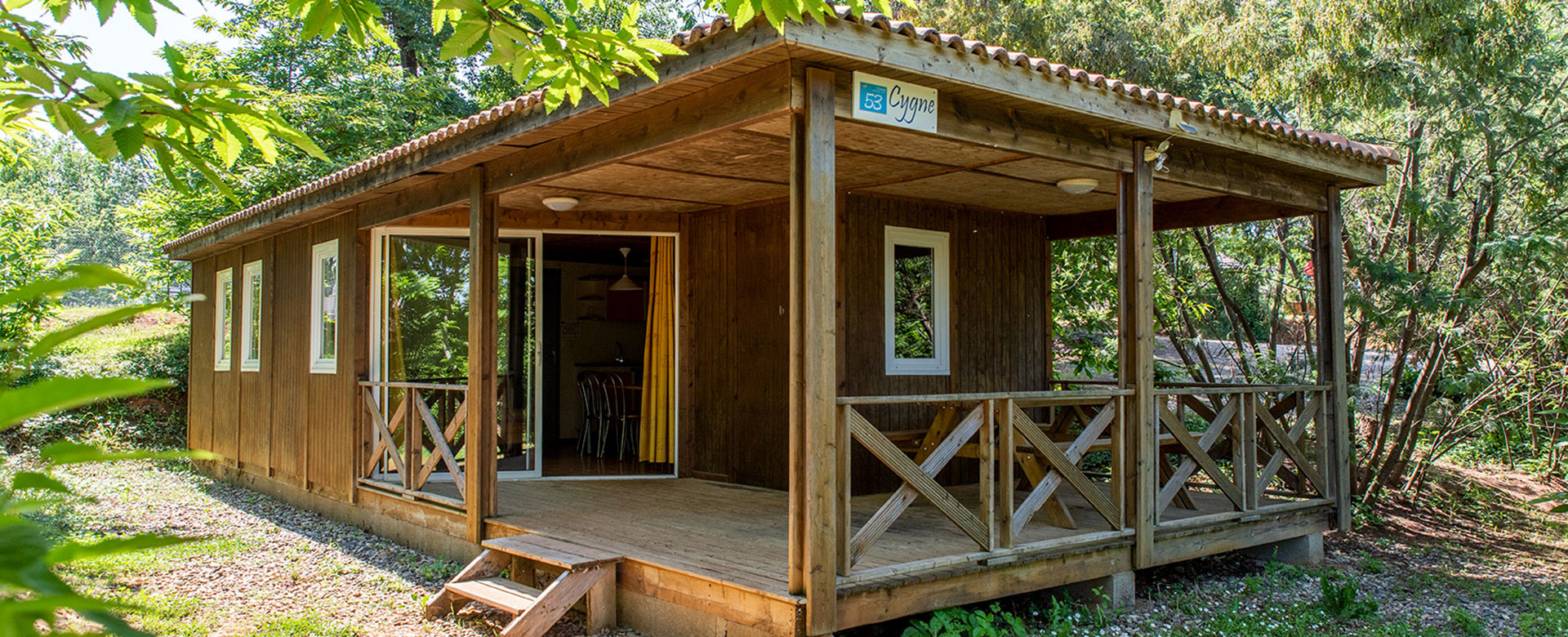 Chalet rental located in the Lot, chalet Puy l'évêque