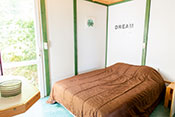 The Rocamadour chalet is made up of a bedroom with double bed