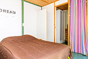 The Rocamadour chalet is made up of a bedroom with double bed 140cm