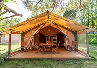 Lodge camping l'Evasion dans le LotLodge camping l'Evasion dans le Lot Lodge camping l'Evasion dans le Lot