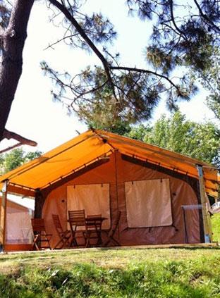 Camping Lot Évasion tussen Quercy en Périgord in Puy L'Évêque Camping Lot Évasion tussen Quercy en Périgord in Puy L'Évêque
